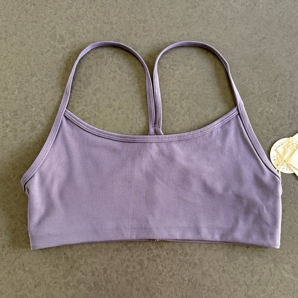 NWT Vuori All The Feels Bliss Blend Sports Bra Cosmic Purple Size M - Picture 1 of 4
